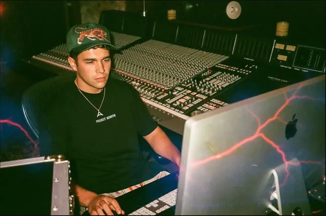 Austin Mahone website