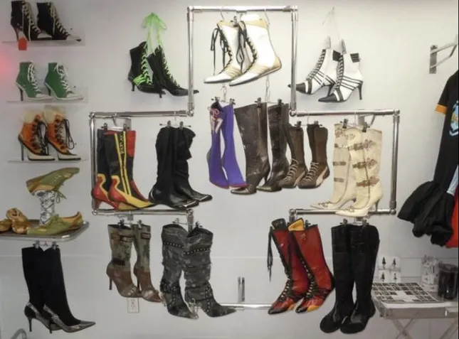 Pop-up, Retail Pharmacy x Paulina