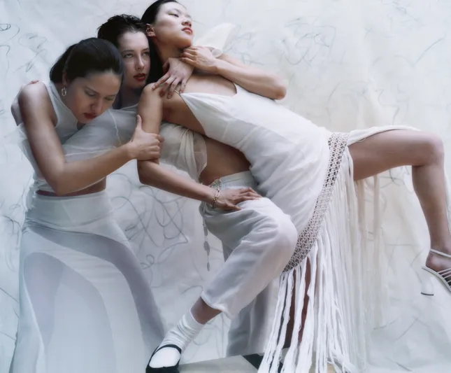 Cero Magazine - (BENT AND BROKEN) INTO A BETTER SHAPE