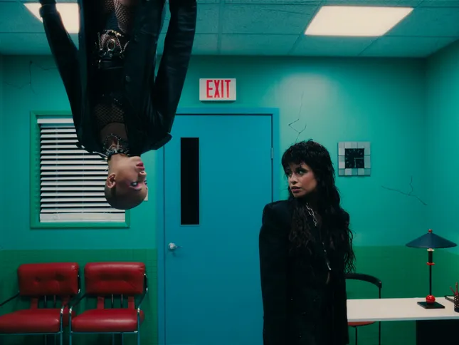 Camila Cabello x Willow Smith - Psychofreak