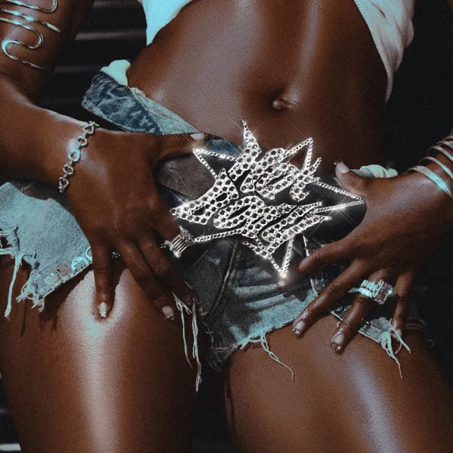 AYRA HOT BODY SINGLE COVER