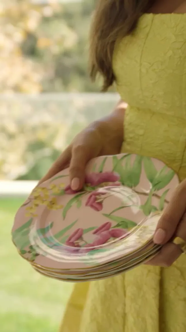 Miranda Kerr x Royal Albert
