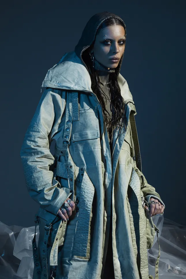 Darker Wavs Editorial