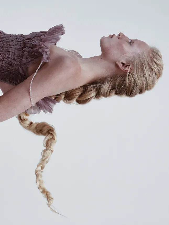 Metamorphosis // Latest Magazine