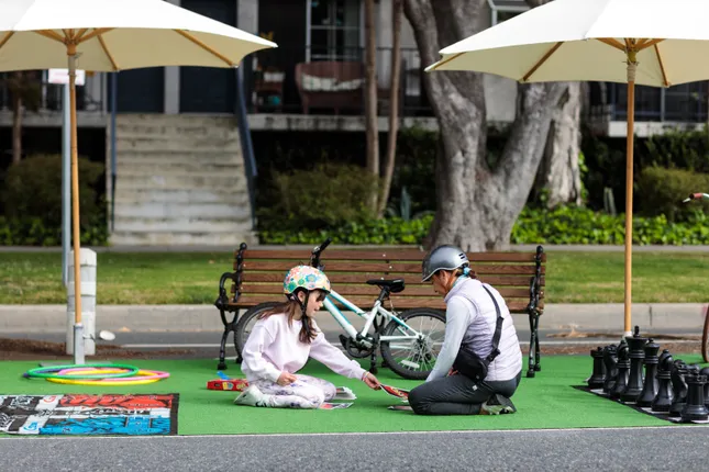 CicLAvia Venice Blvd.