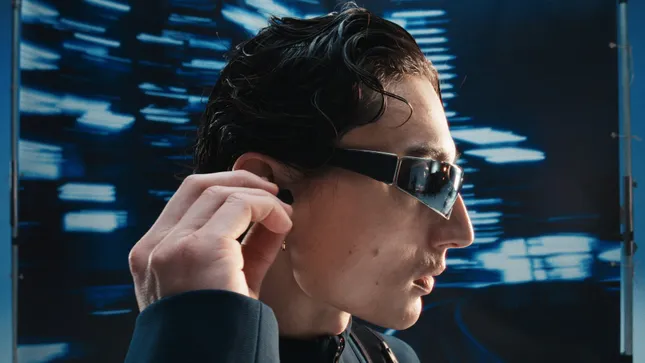 BOSE ULTRA EARBUDS COMMERCIAL