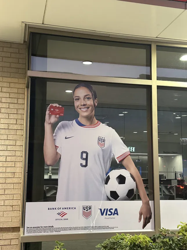 Bank of America x Mallory Swanson - National Campaign (Manicurist)