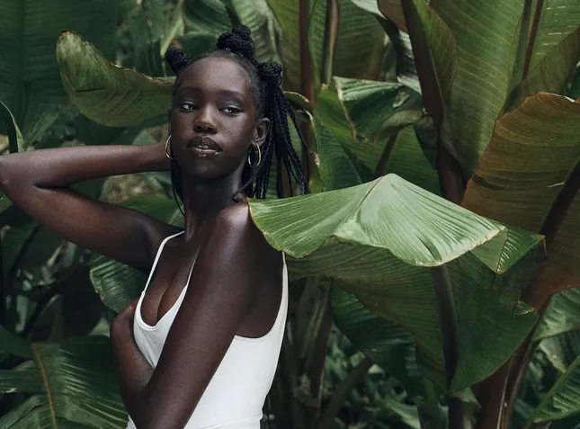 Fresh skinn @marthareec shot by @dennisleupold 📸