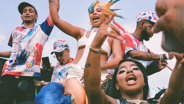 Tokischa, La Mas Doll - MUXAXA (Official Video)