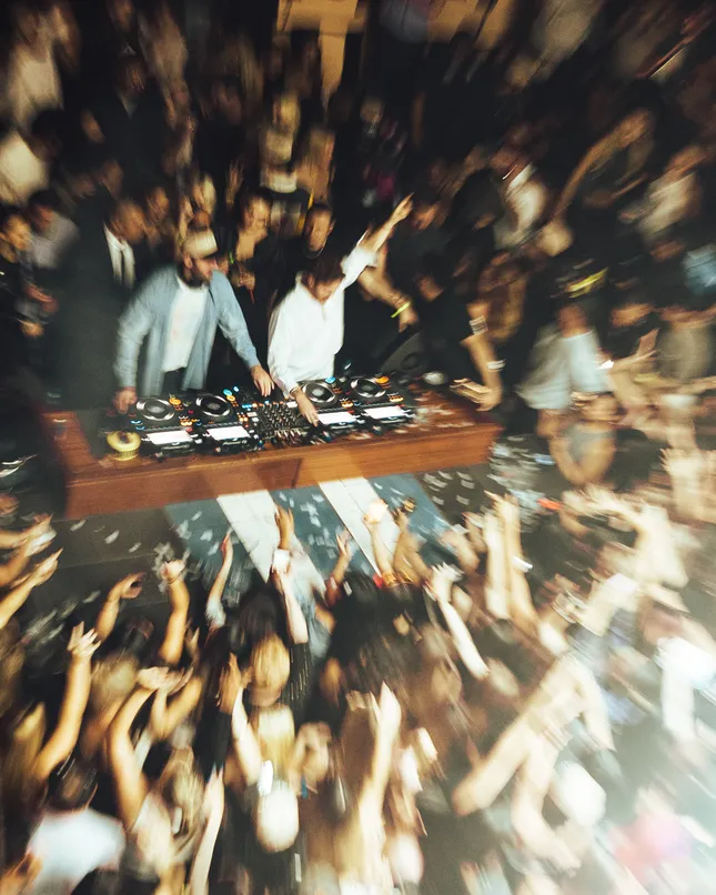The Chainsmokers