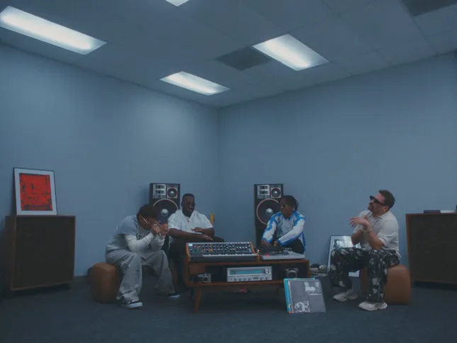 HAMILTON FT. MAU & RICKY - CHAMBA