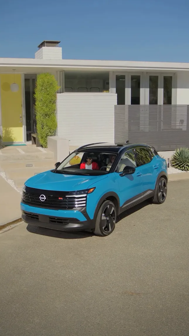 NISSAN COMMERCIAL