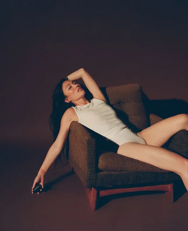 Steph Shep for Snif