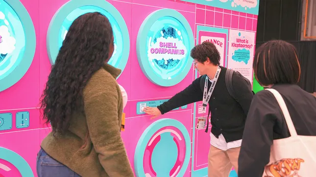 SXSW Dictators Laundromat