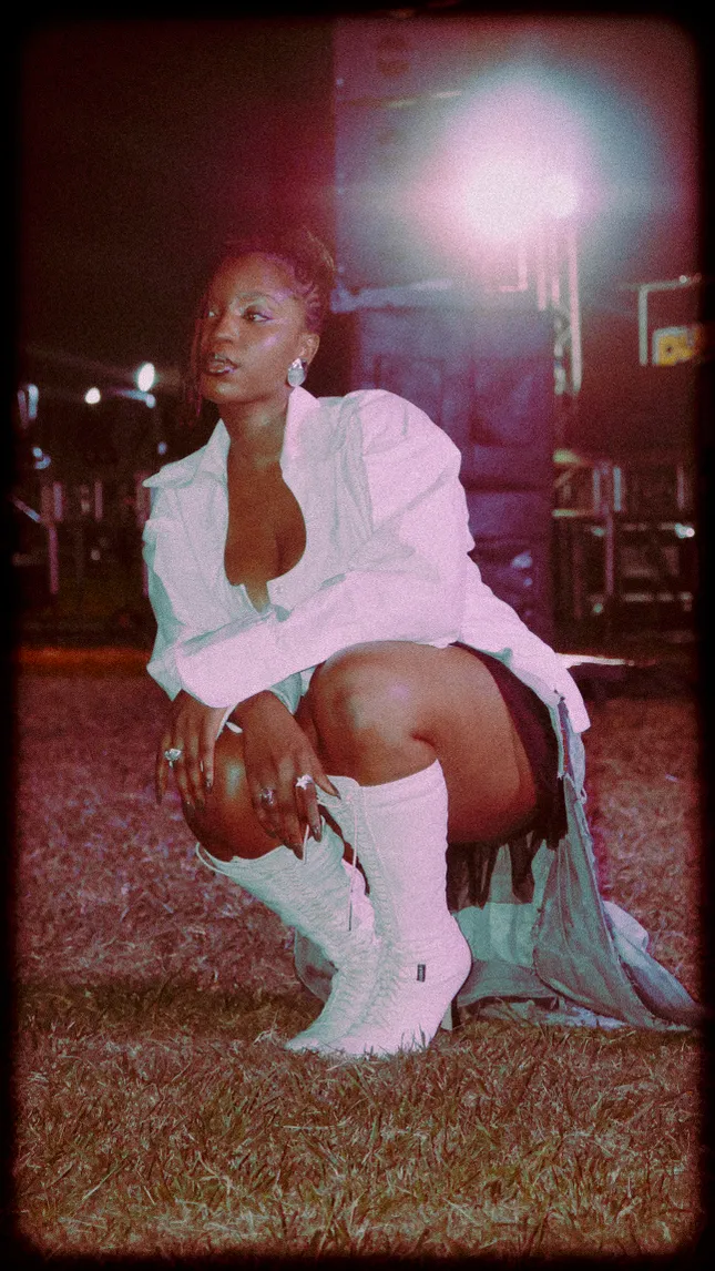 SOMADINA - DETTY DECEMBER PHOTOS