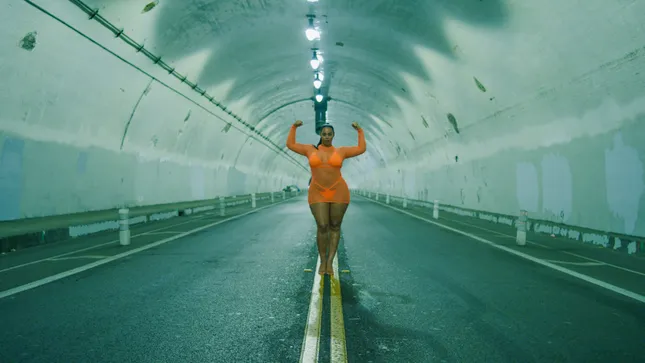 Ivy Park - How Do You Flex?
