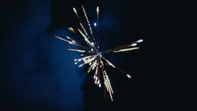 Daniel Caesar “Let Me Go”