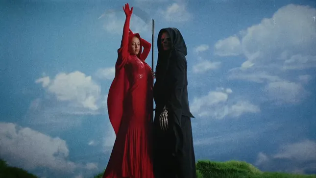 Doja Cat "Paint The Town Red"