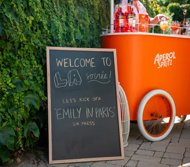 Aperol Spritz x Emily in Paris
