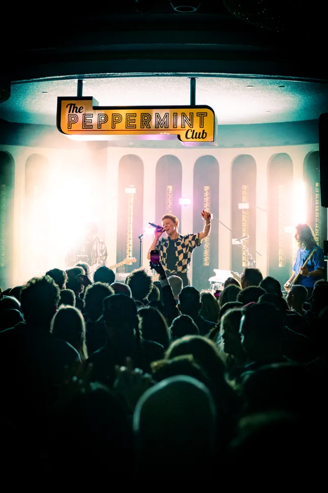 La Roux Los Angeles tour coverage
