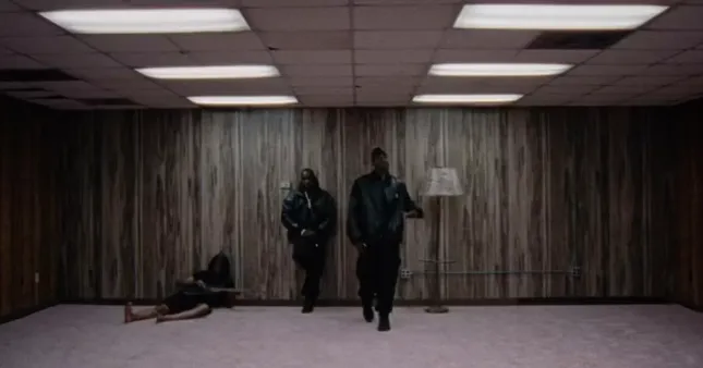 CHAINS AND WHIPS / CLIPSE