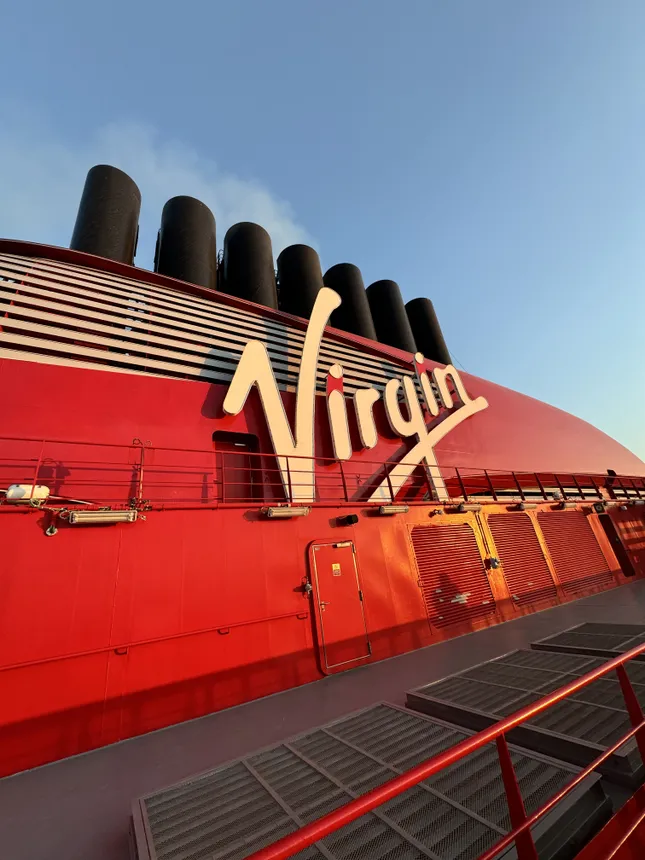 LOLA'S LIBRARY // A COMEDY CABARET SHOW​ at VIRGIN VOYAGES