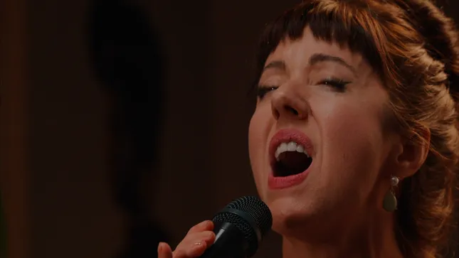 Ruby Rose Fox "Bury The Body" Live Session