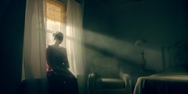 The Handmaid's Tale: Offred | Scene Recreation