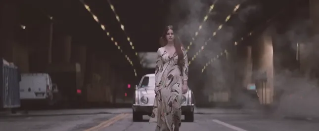 Lana Del Rey - White Mustang