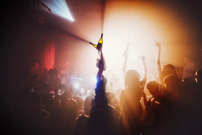 Nightlife/nightclubs/shows/parties