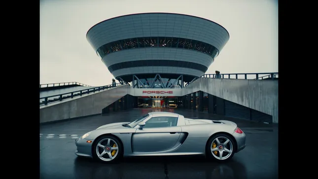 Porsche - Celebrating 25 Years of the Carrera GT