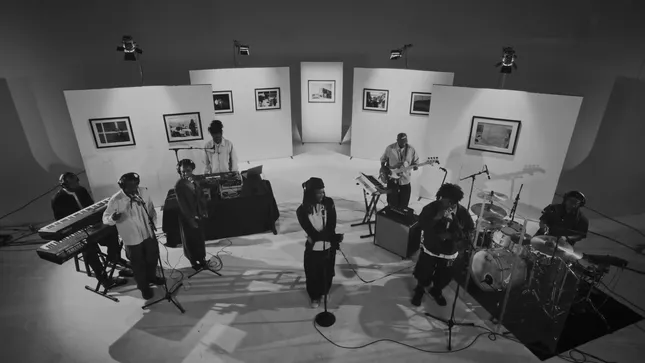 The Big Picture Live Performance - Saba