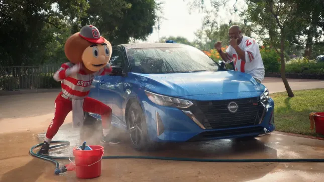 Nissan Heisman House Campaign