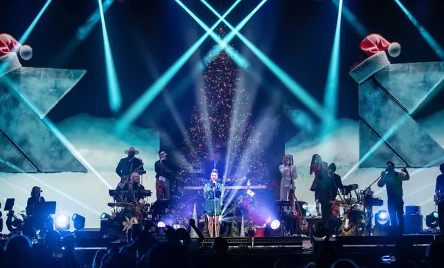 Kaskade Christmas 2023