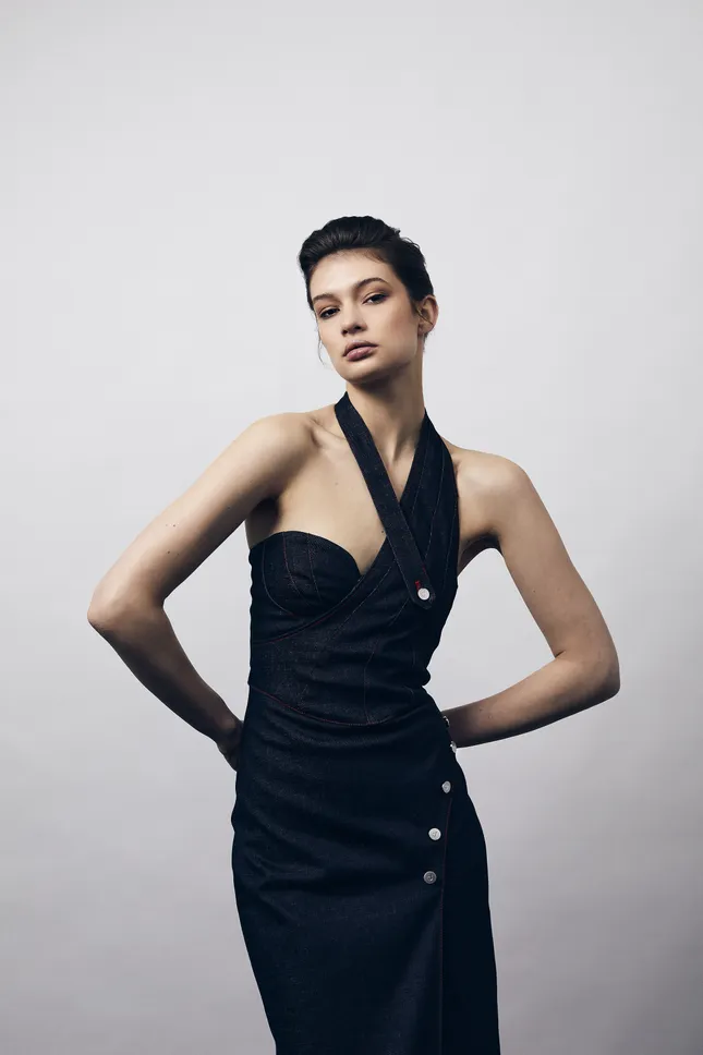 Anna - The Lions Mgmt