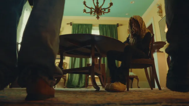 “I Rot, I Rot” music video behind the scenes for Lyrical Lemonade and Che