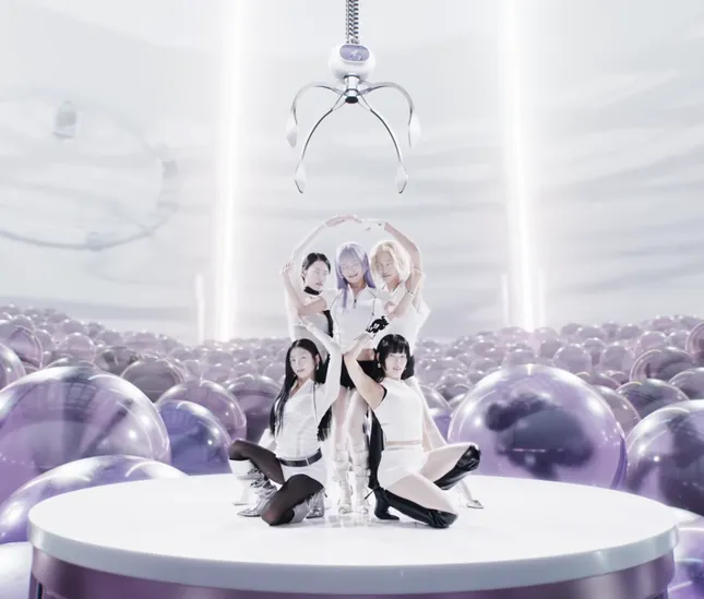 f5ve — “UFO,” “Magic Clock,” “Sugar Free Venom (feat. Kesha)” (2025)