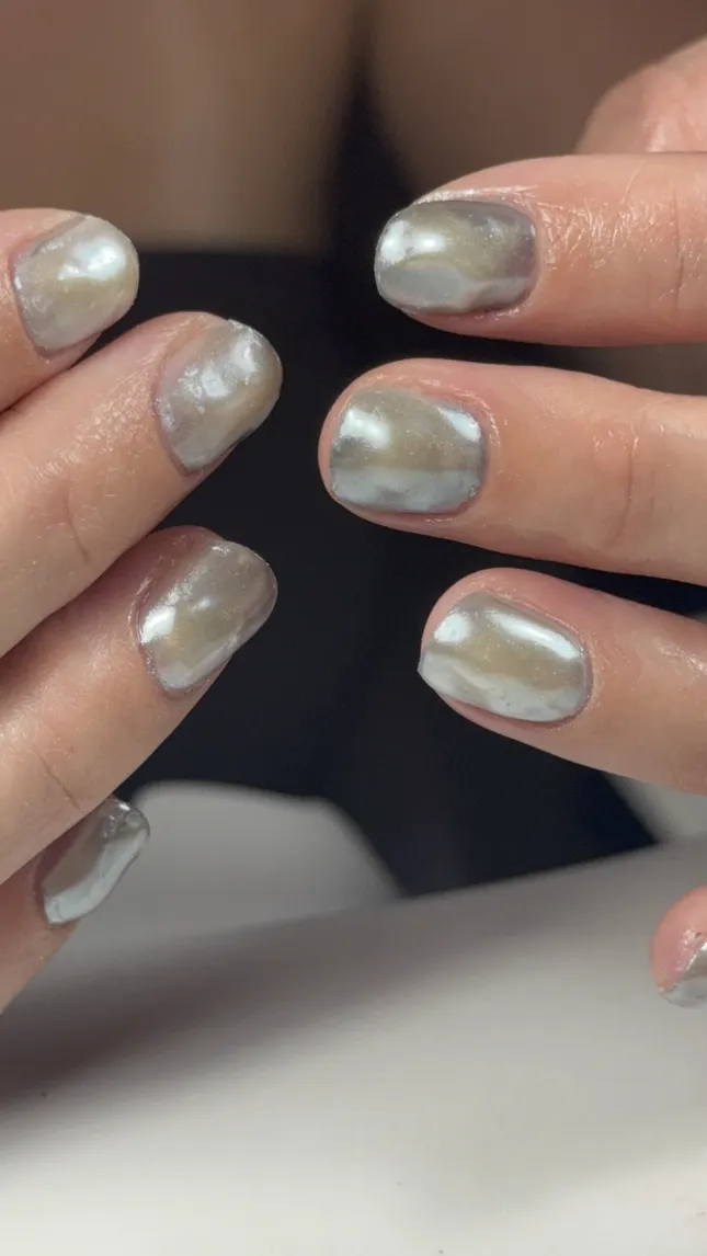 Natural Manicures
