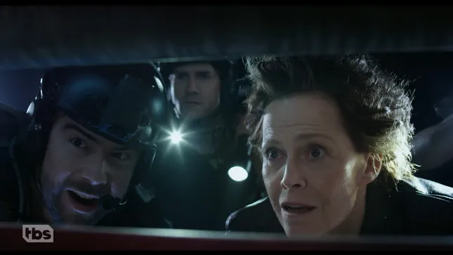 Full Frontal - Aliens