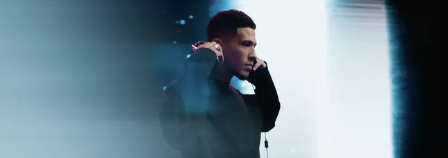 DEVIN BOOKER X ASTRO GAMING