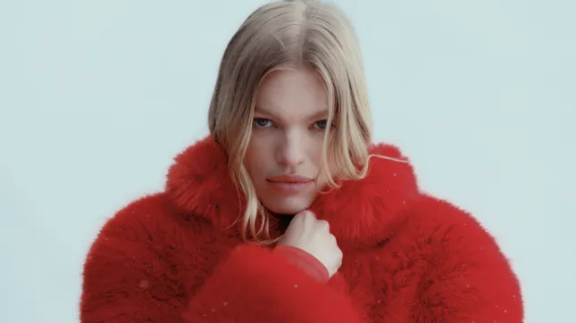 ALO WT25 Women - BRIGHT RED