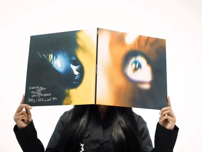 Vinyl Commercial and Packaging Design