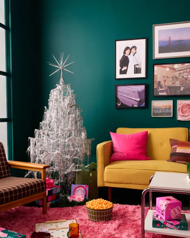 Benefit Cosmetics Holiday 2025 Campaign