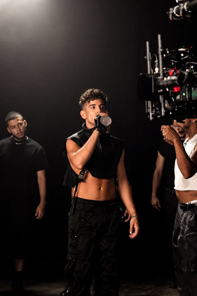 Music Video (bts) Benjamin Elgar