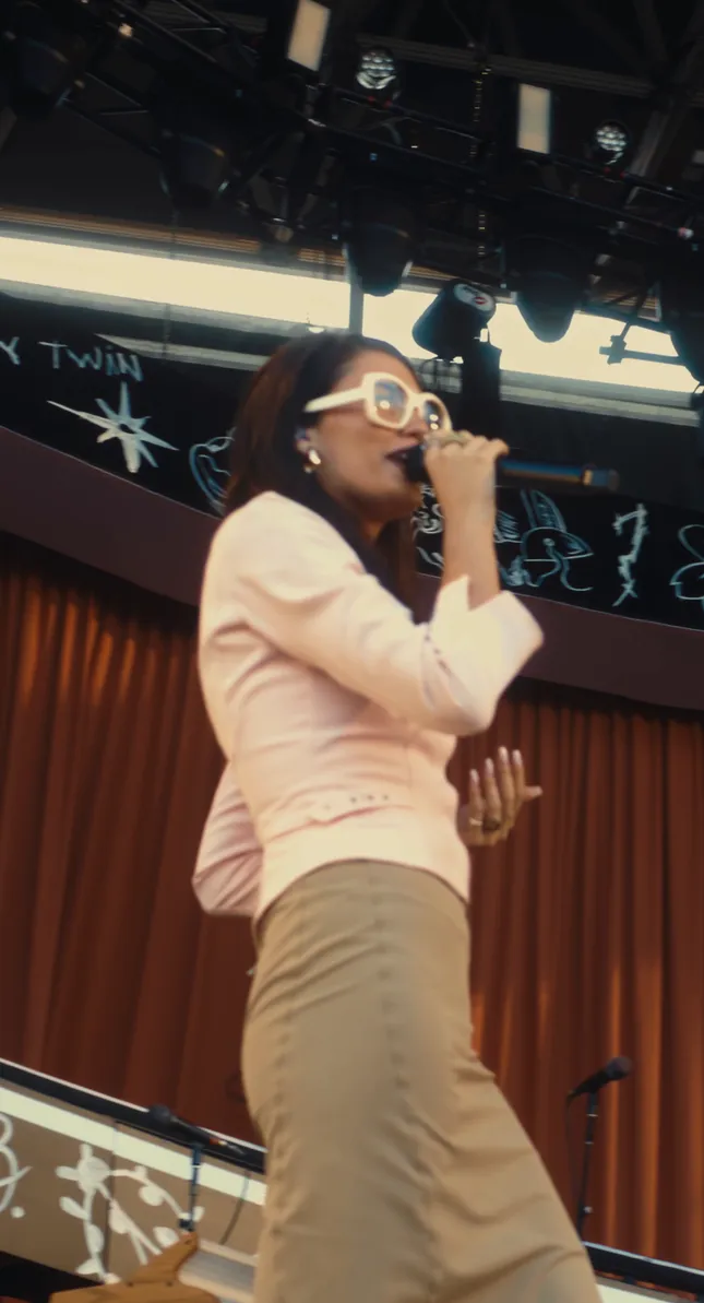 Sienna Spiro - “Franks Encore”
