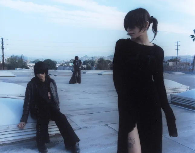 SNUFF Magazine - Julie