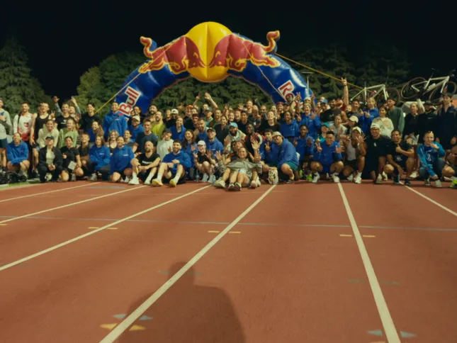 Red bull x The 25th hour run club