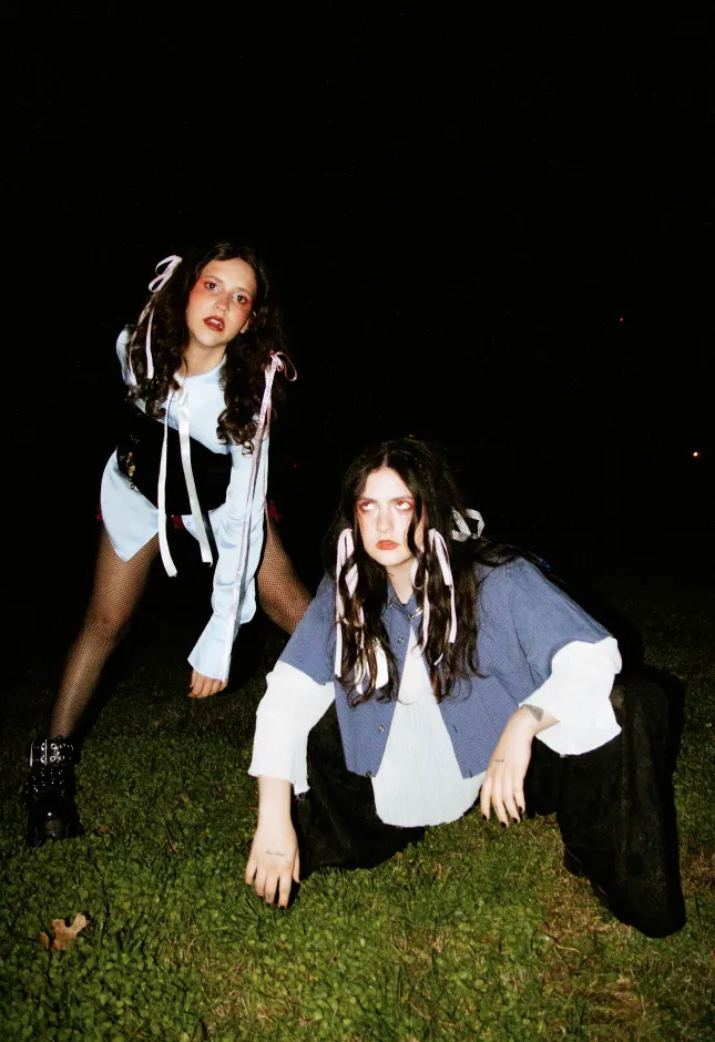 Venus & The Flytraps for Pleaser Magazine