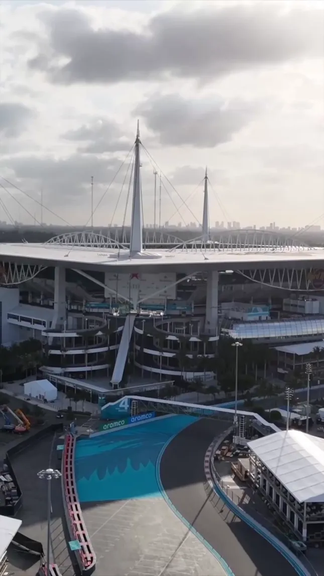 Behind the scenes - F1 Miami Grand Prix Marina Installation