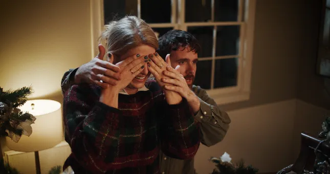 D. Geller & Son - Holiday Commercial